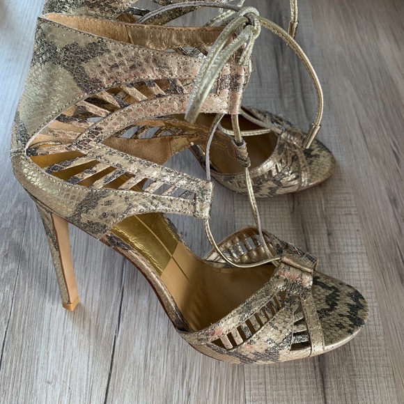 Dolce Vita Lace Up Heels - Picture 5 of 9